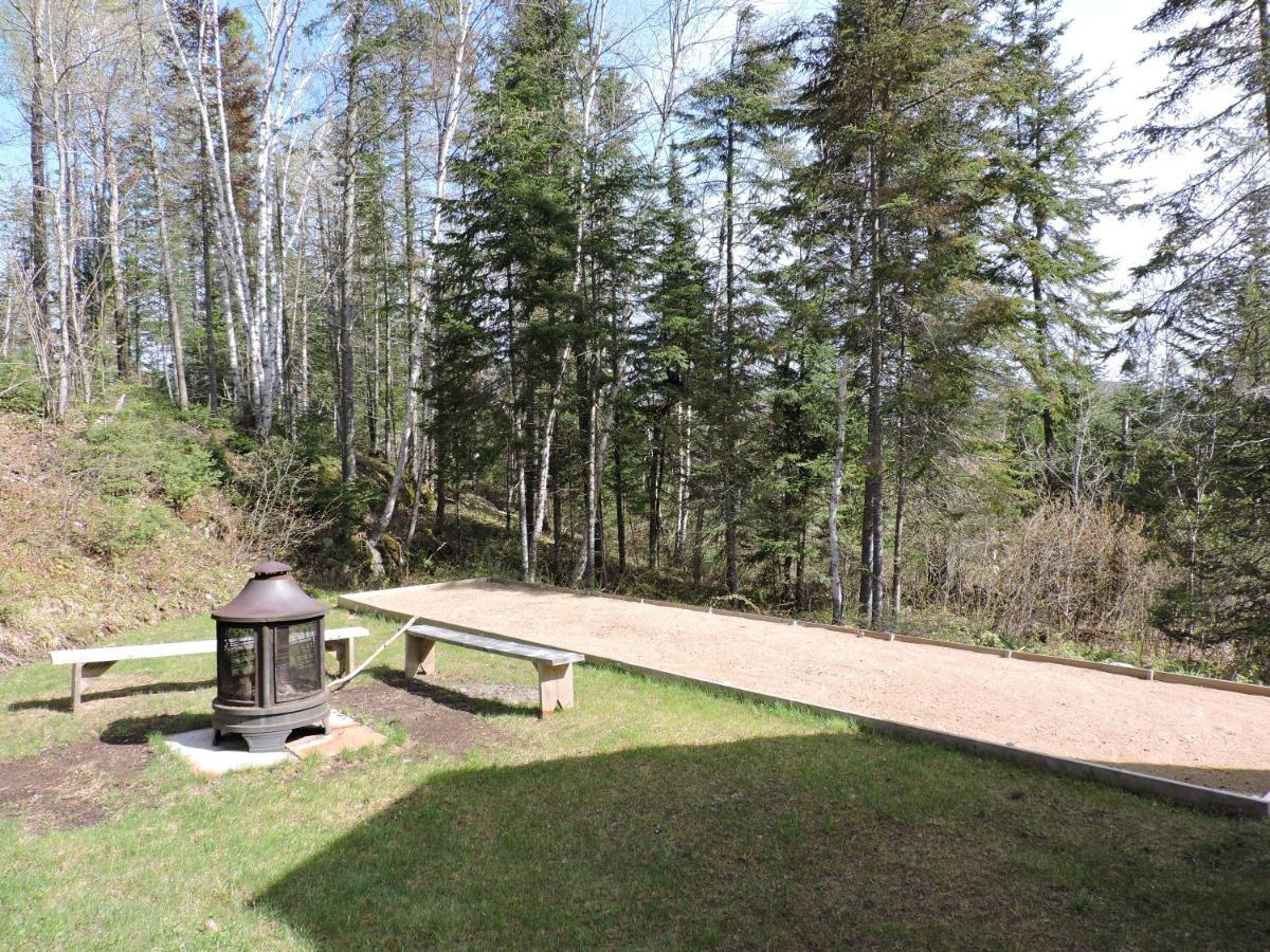 Vila Chalet Le Hibou Notre-Dame-de-la-Merci Exteriér fotografie